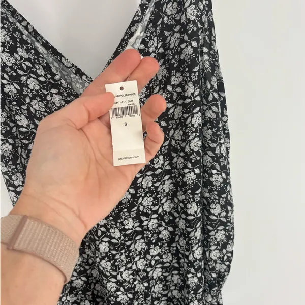 NWT Gap Wide Leg Belted Floral Jumpsuit - Image 4