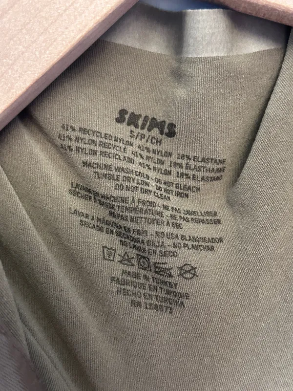 Skims Seamless Sculpt Zip Front T Shirt Thong Bodysuit Small Army NWOT - Image 5
