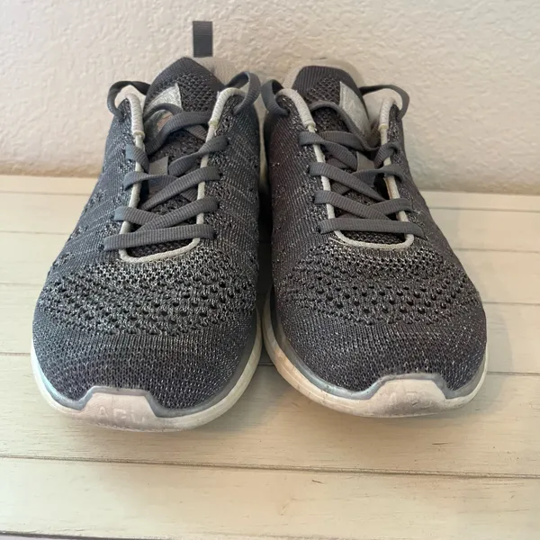 APL Athletic Propulsion Labs Techloom Pro Running Tennis Shoes Sneakers - Image 3