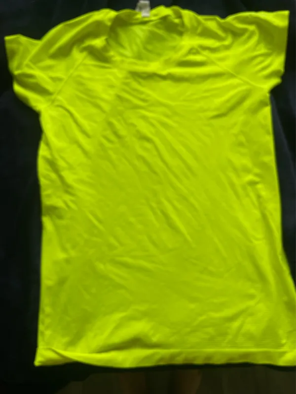 Lululemon Swiftly Tech - Image 2