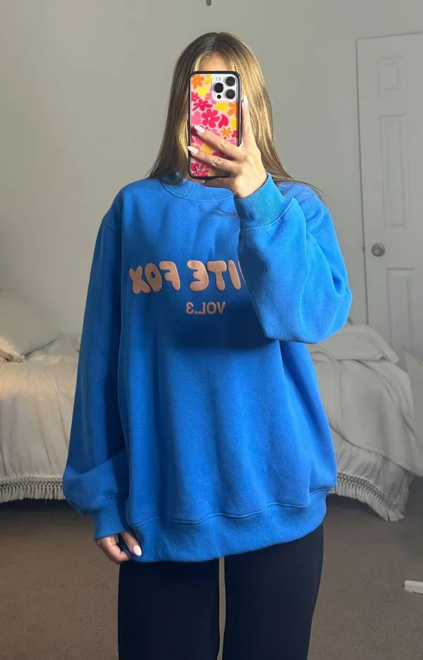 White Fox Boutique Sweatshirt - Image 2