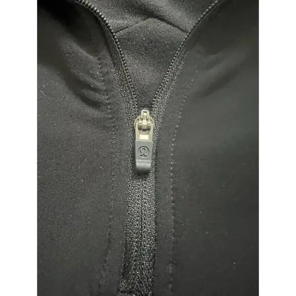 Lululemon 12 Running 1/2 1/4 Zip Pullover Mock Top Black Reflective Chevron - Image 8