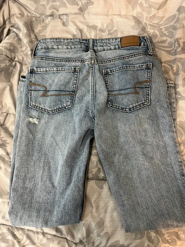 American Eagle Tom girl Jeans - Image 3