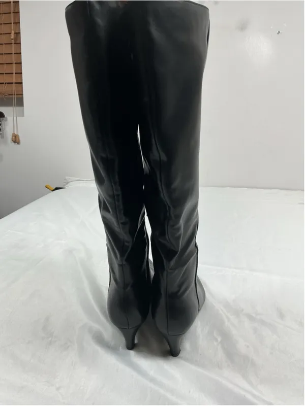Womans Excellent Target Knee High Fashion Boots Size 8.5 Black Kitten Heel - Image 4