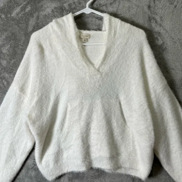 Pilcro Eyelash Hoodie‎ Sweater Cozy Chic Effortless Size Medium White Loungewear - Image 3