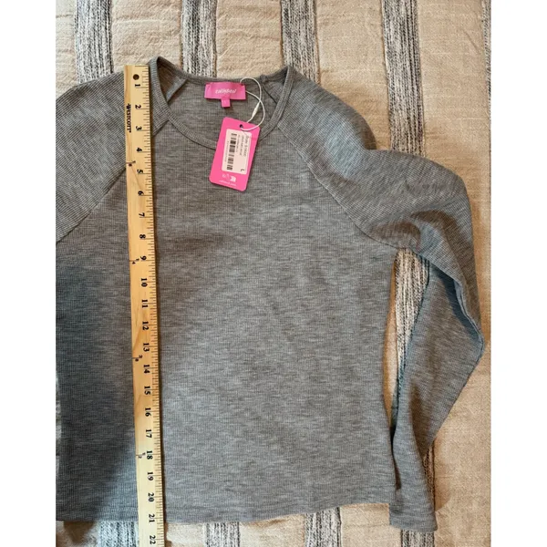 Edikted Basic Gray Melange Ribbed Thermal Raglan Long Sleeve Top - Image 4