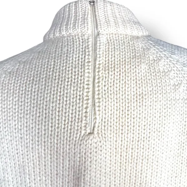 Vintage Tanni 100 Wool Cable Knit Sweater Leather Trim Made in Hong Kong‎ Medium - Image 7