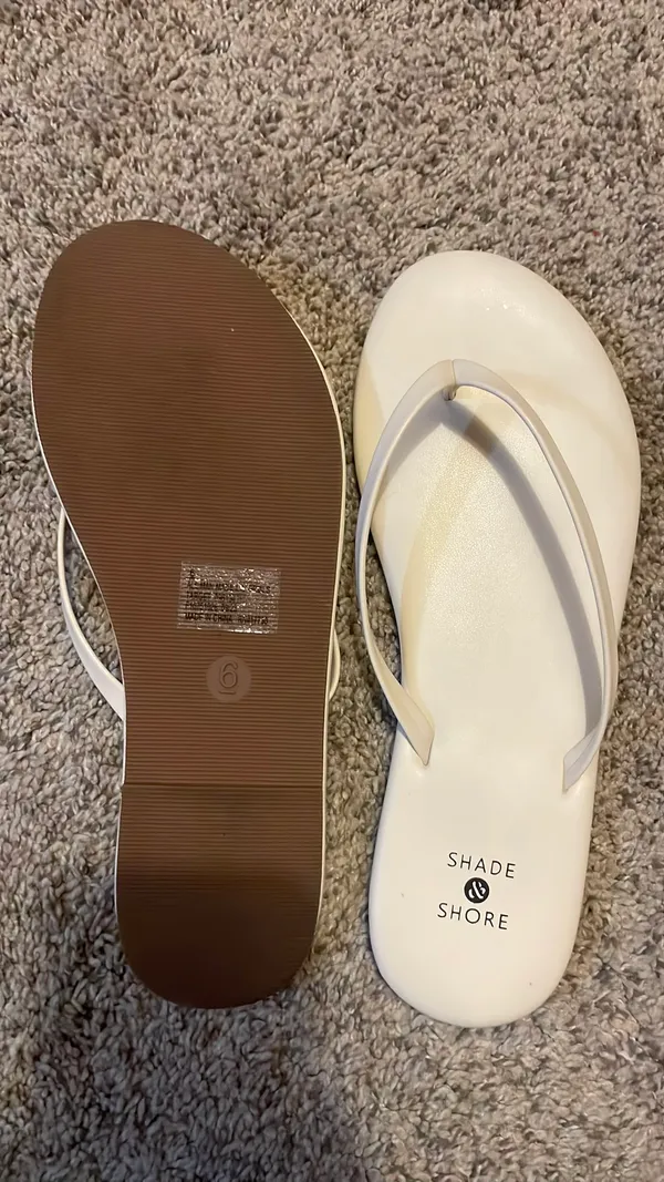 Shade & Shore White Leather Flip-Flops - Image 2