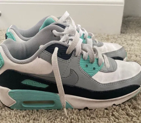 Nike Air Max Shoes - Image 2