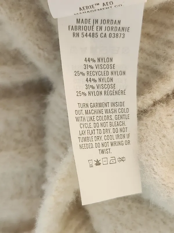 Aerie Cream Ribbed Fuzzy Sweater Size Medium - Image 6