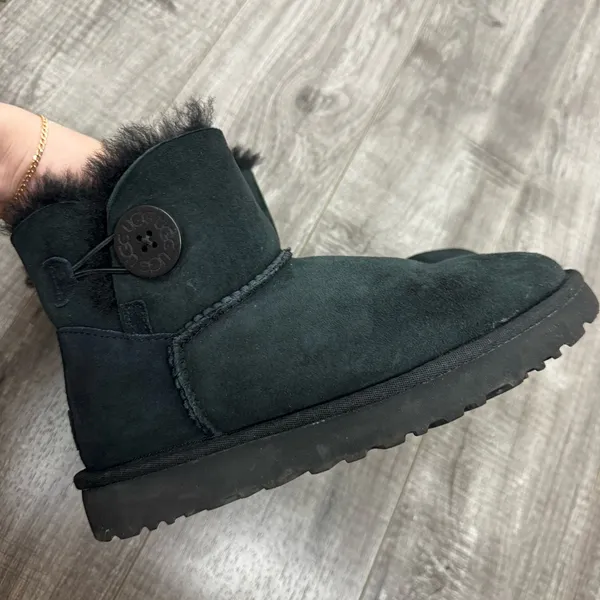 UGG Mini Bailey Button II Boots Black Size 6 - Image 4