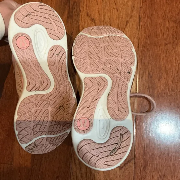 Womens Lululemon Blissfeel Run Pink Athletic Running Sneakers Shoes Size 8 - Image 3