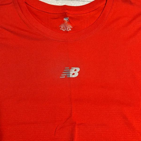 New Balance Women's Cropped T-Shirt - Image 4