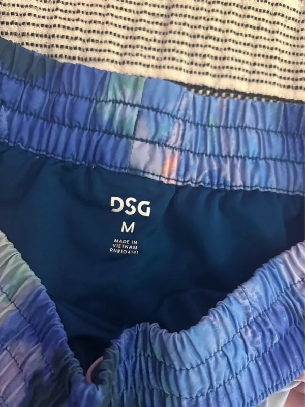 DSG DICK'S Sporting Goods Sport Shorts - Image 3
