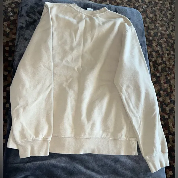 Nike Crewneck Sweatshirt in Tan Size Medium - Image 7