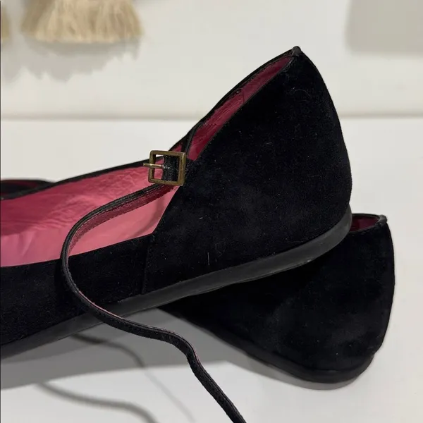 Hispanitas black Mary Jane or T-strap ballerina flat Shoes EUC - Image 5