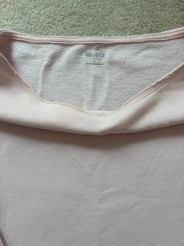 Hollister Off-The-Shoulder Sweatshirt Light Pink Oversized - Image 3