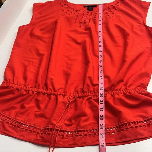 Imperfect‎ Lane Bryant top short sleeved size 14 eyelet tie front tassel top - Image 9