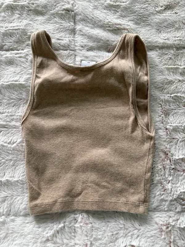 TNA Aritzia Cropped Tank Top - Image 2
