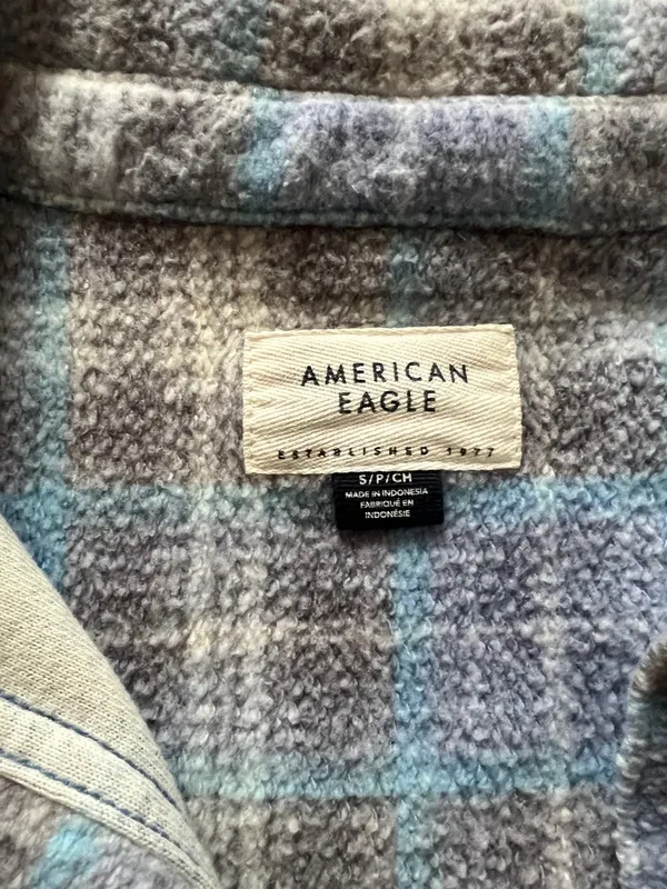 American Eagle Oversized Plaid Shacket - Image 4
