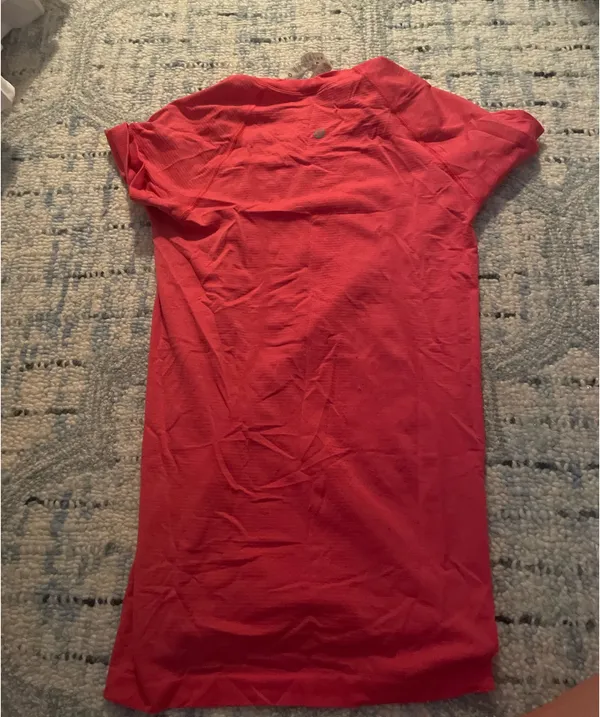 Lululemon Pink Swiftly Tech - Image 2