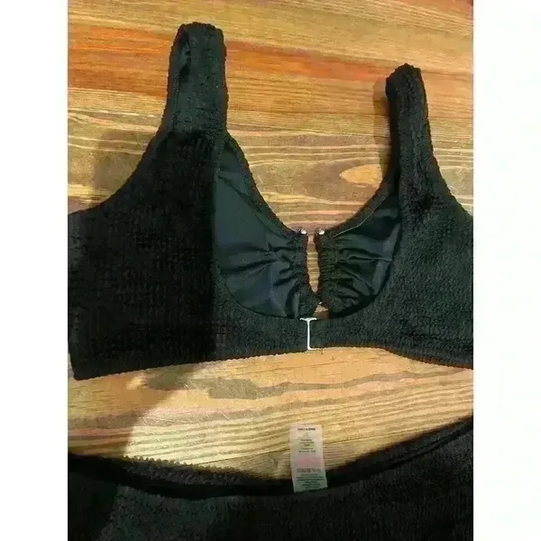 Amazon NWOT Black High Waisted Bikini, size M - Image 6