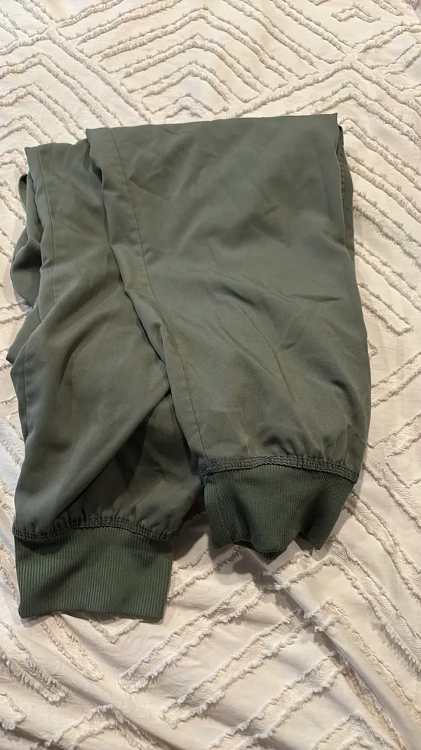 MedCouture Scrub Pants - Image 3