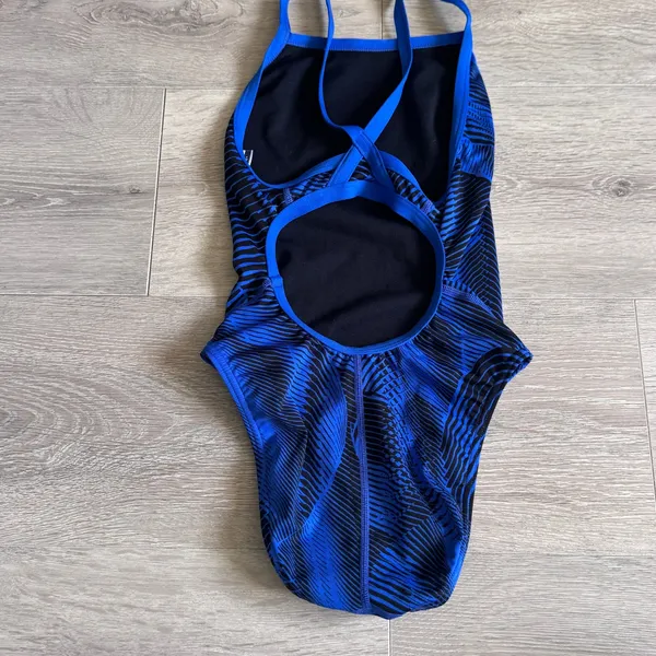 Speedo Endurance+ Blue Black Abstract Flyback One Piece Swimsuit 26 7719902 - Image 2
