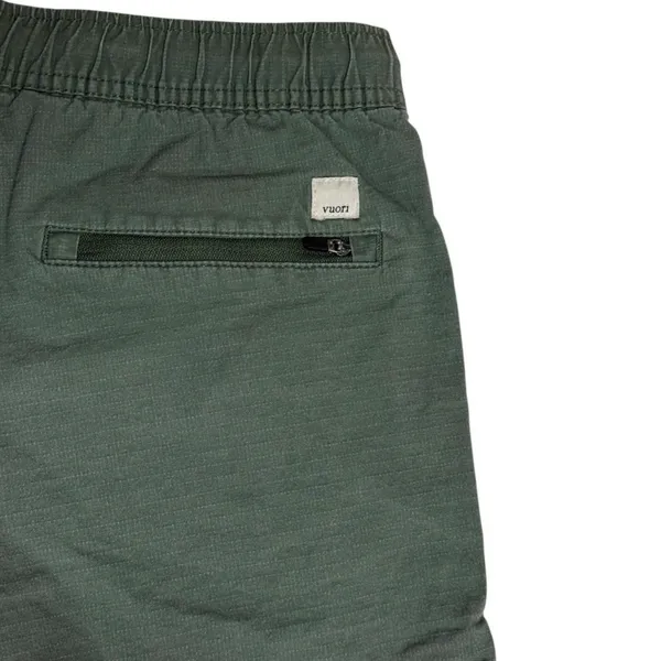 Vuori Ripstop Shorts - Image 4