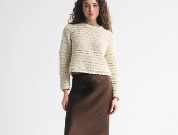 Abercrombie and Fitch Crochet Sweater - Image 6