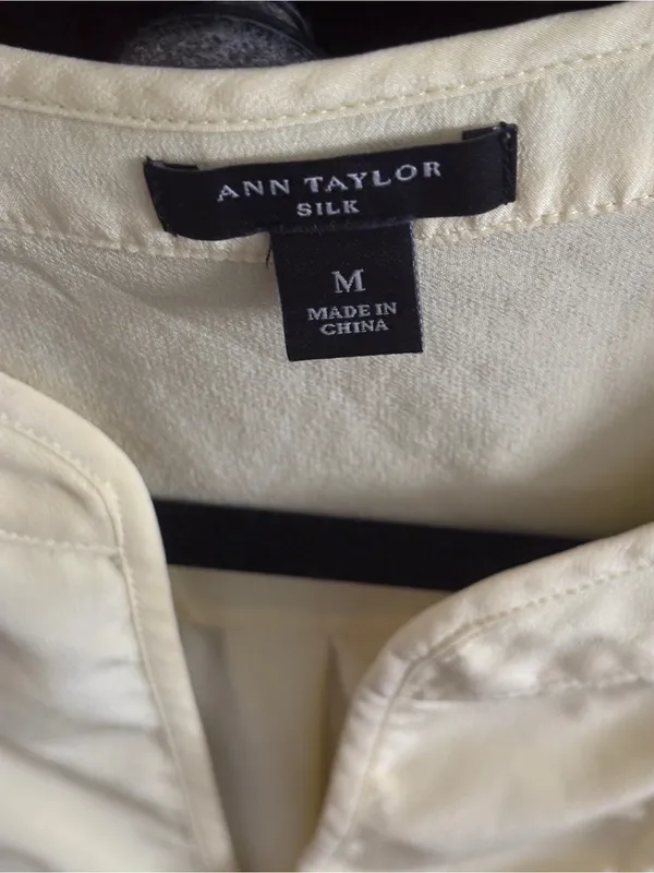 Ann Taylor Women’s Yellow Split-Neck Blouse 100% Silk EUC - Image 6