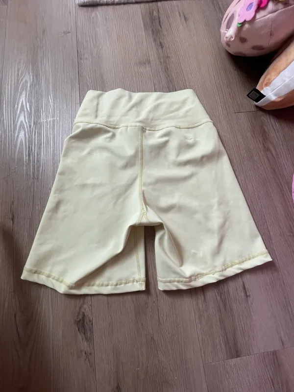 Boutique Butter Yellow Athletic pants - Image 2