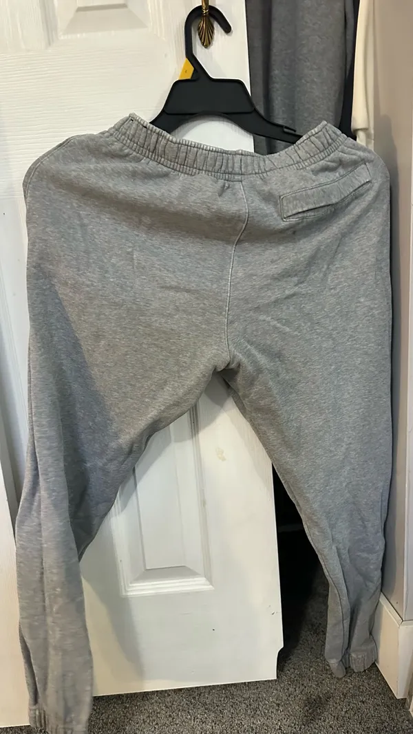 Grey Nike Sweatpants - Image 4