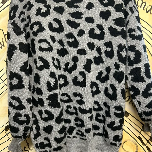 Unbranded Woman’s Leopard Print Long Sleeve Acrylic Cardigan Sweater OS - Image 7