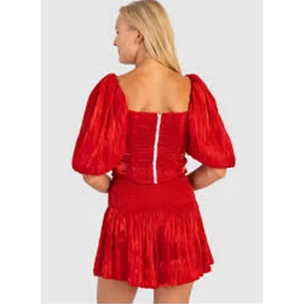 NWT  Logan Puff Sleeve Crop Top in Flame Red - Image 3