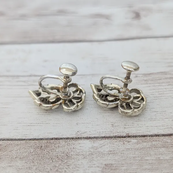 Vintage Screw On Earrings Gold Tone with Purple Gems - Gold Tone Chipping - Image 6