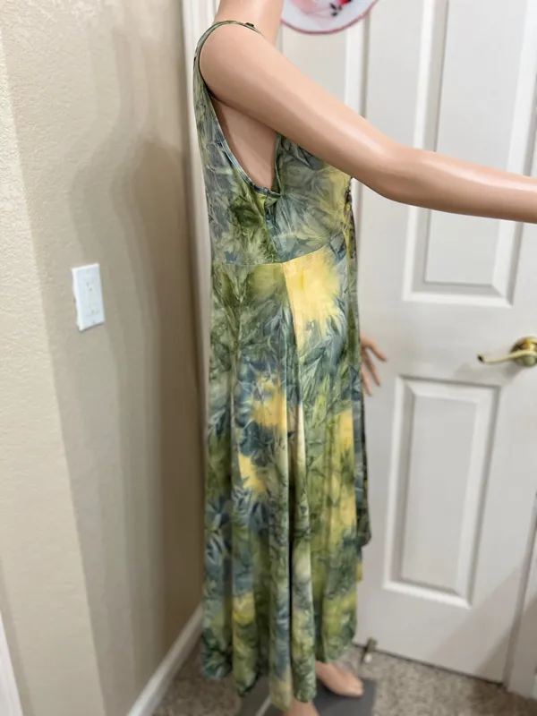 One world colorful dress size L - Image 2
