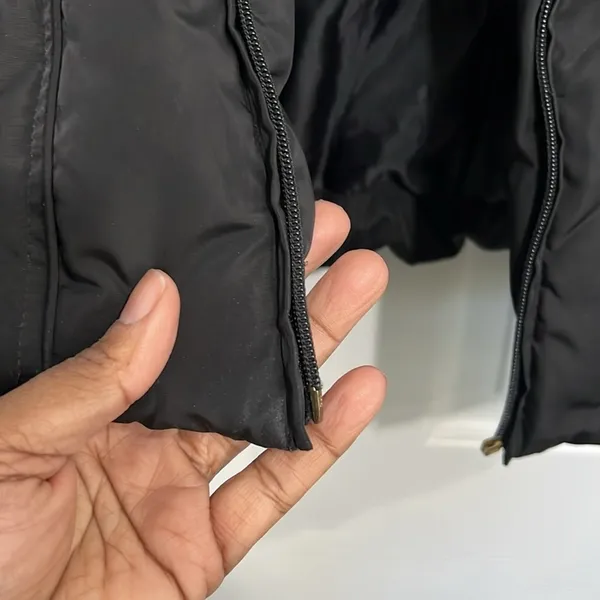 Calvin Klein Women’s Hooded Puffer - Black - Size Small ZIPPER IS BROKEN - Image 11