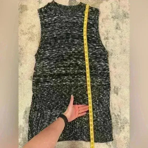 Women’s Sleeveless Express Sweater - Image 6