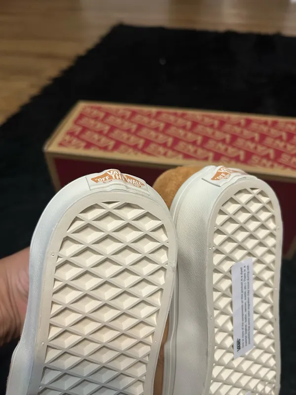 VANS off the wall suede waterproof slip on shoes sneakers women’s 7.5 new - Image 6