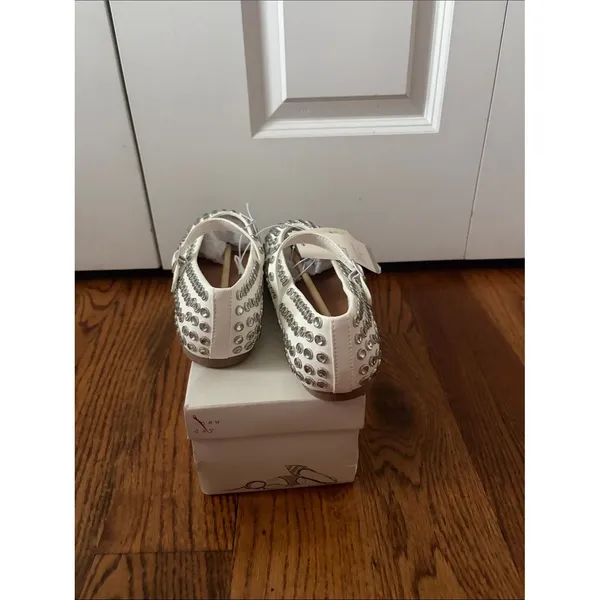 a new day Issa White Studded Mary Jane Flats Size 9.5 New with Tags - Image 6