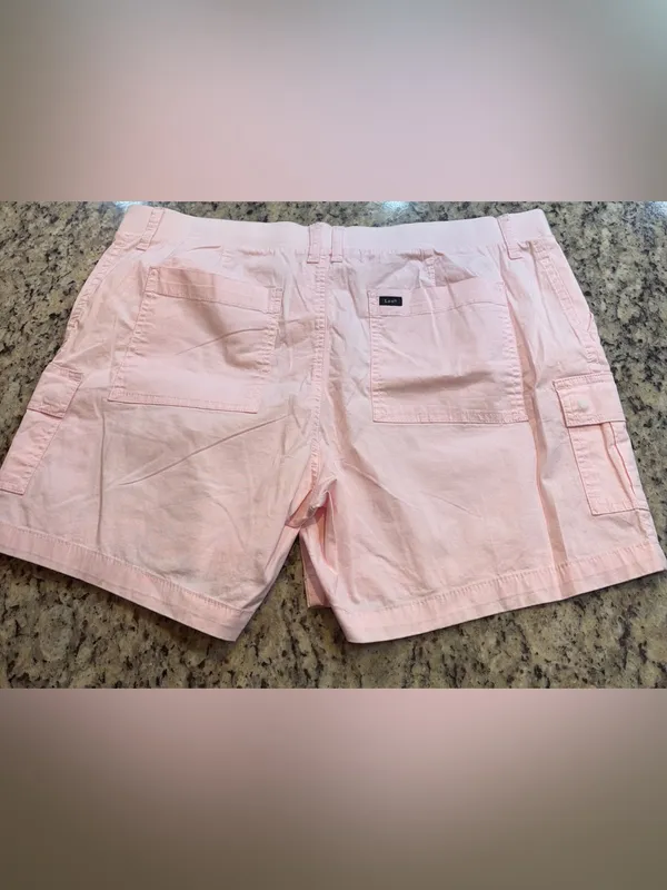 Lee Women’s Light Pink Cargo Shorts - Casual Pocket Style - Image 6