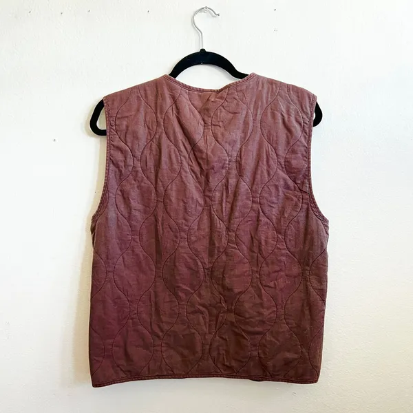 American Eagle Quilted Vest Y2K 2000s Streetwear Layering Outdoors Retro‎ Medium - Image 2