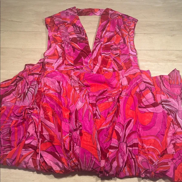 NWT Farm Rio Red Endless Summer V Neck Midi Dress Sz L - Image 3