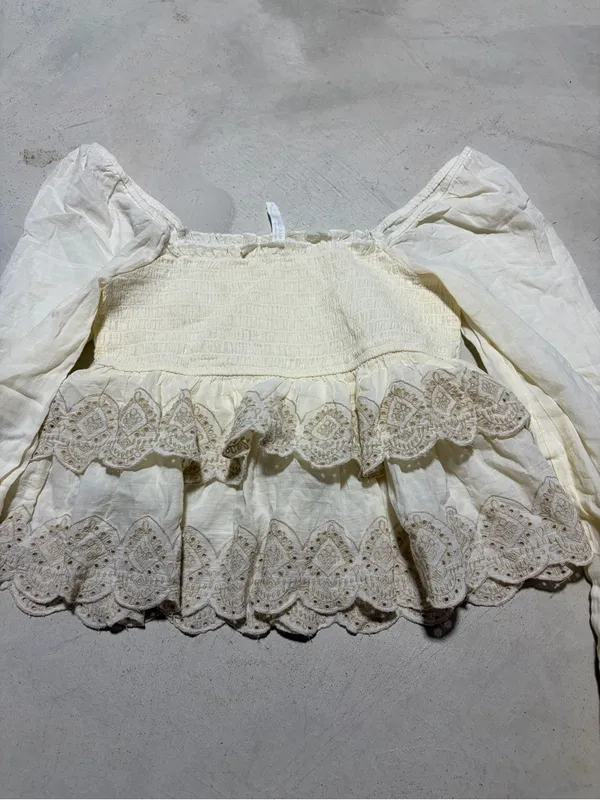 American Eagle Women’s Ivory Lace Tiered Peasant Top XS boho - Image 2