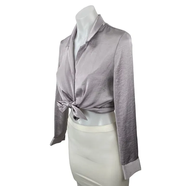 Aritzia Wilfred Purple Lilac Silk Satin Long Sleeve Crop Tie Button Up Shirt XS - Image 3