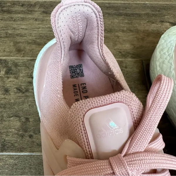 Adidas Ultraboost 22 Shoes - Image 6