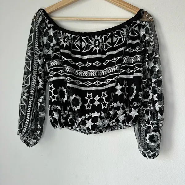 Jen's Pirate Booty‎ Embroidered Long Sleeve Metallic Silver Off Shouder Top Boho - Image 5