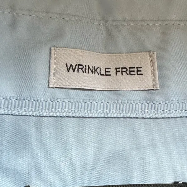 Liz Claiborne NWT Light Blue Button Down Long Sleeves Top Wrinkle Free SZ M - Image 9