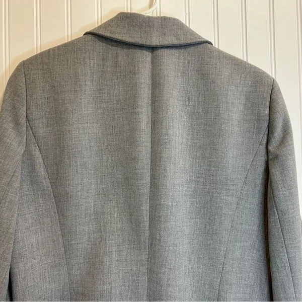 Austin Reed Classic Gray Women's Blazer vintage. USA long sleeve size S. - Image 13